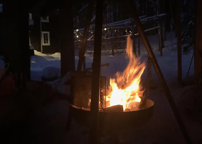 Breiva Gjestegaard Og Glamping Homestay